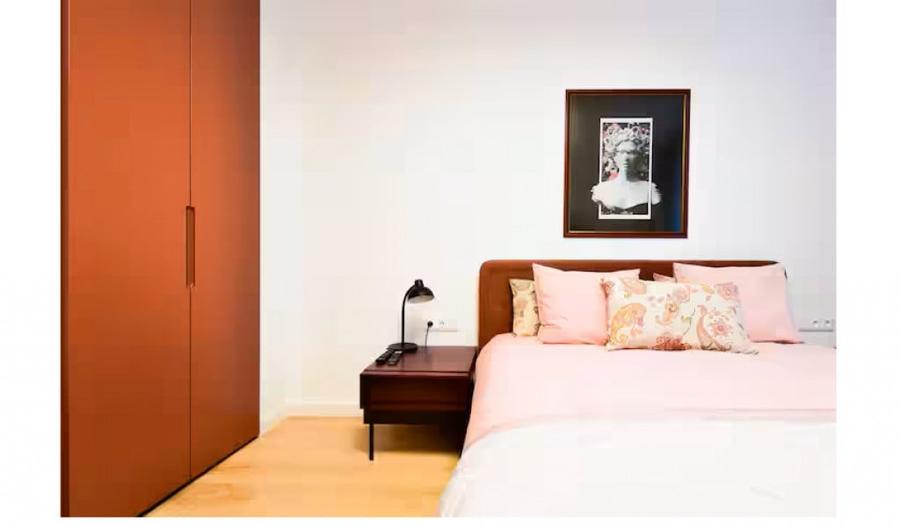 Apartament cu 3 camere decomandat în Pantelimon