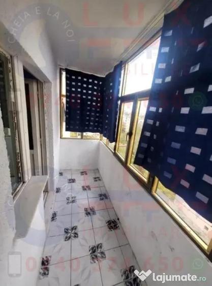 Apartament cu 3 camere decomandat în E3