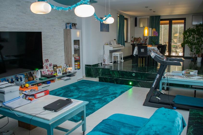 Casă individuală cu 5 camere cu Canalizare în Dârza