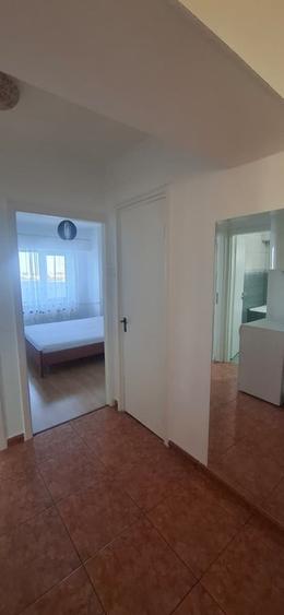 Apartament cu 3 camere decomandat în Bucur Obor