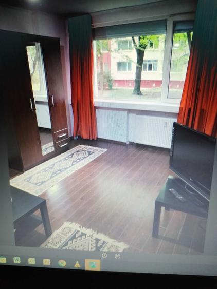 Garsonieră decomandată în Central