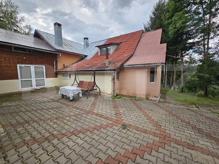 Hotel/Pensiune, de 223 mp, în Botești (Câmpeni)