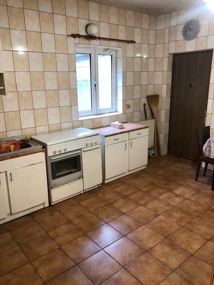 Casă individuală cu 5 camere cu Canalizare în Pajura