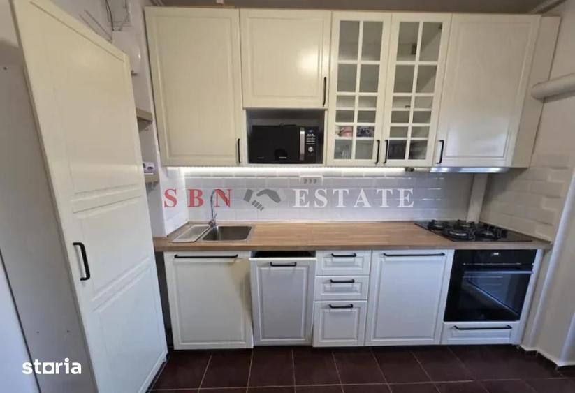 Apartament cu 3 camere semidecomandat, mobilat în Drumul Taberei