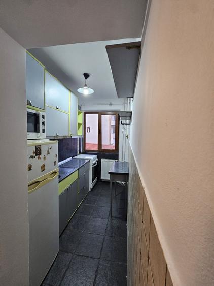 Apartament cu 2 camere semidecomandat în Take Ionescu