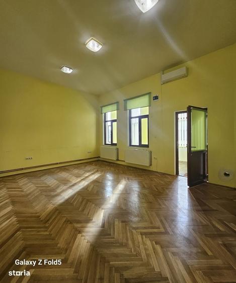 Spațiu comercial, de 36 mp, în Ultracentral