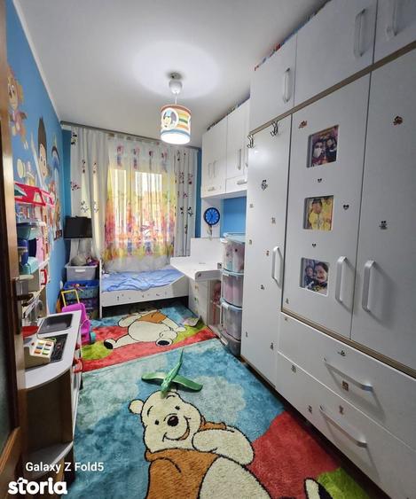 Casa independenta intr-o curte comuna , Oradea (Podul Centenarului) - 14