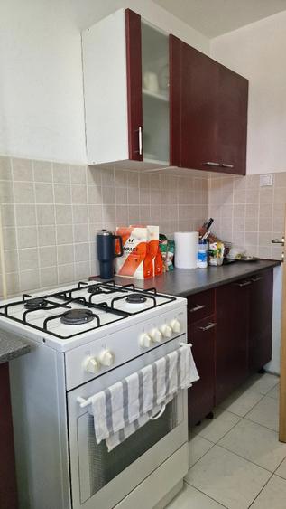Apartament cu 2 camere semidecomandat în Olimpia-Stadion