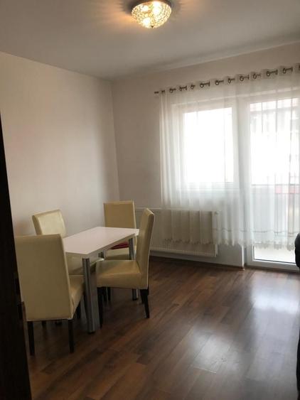 Apartament cu 2 camere decomandat în Petru Rareș