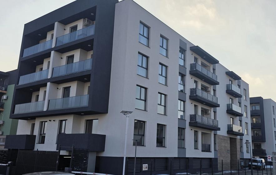 Apartament cu 2 camere decomandat în Titan — fotografia 1