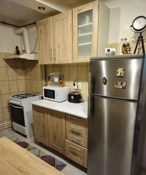 Apartament cu 2 camere semidecomandat în Abator