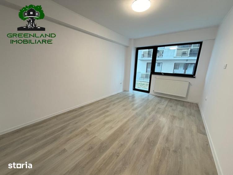 Apartament cu 2 camere decomandat în Podul de Fier