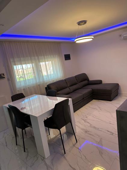 Apartament cu 2 camere semidecomandat în Exterior Vest