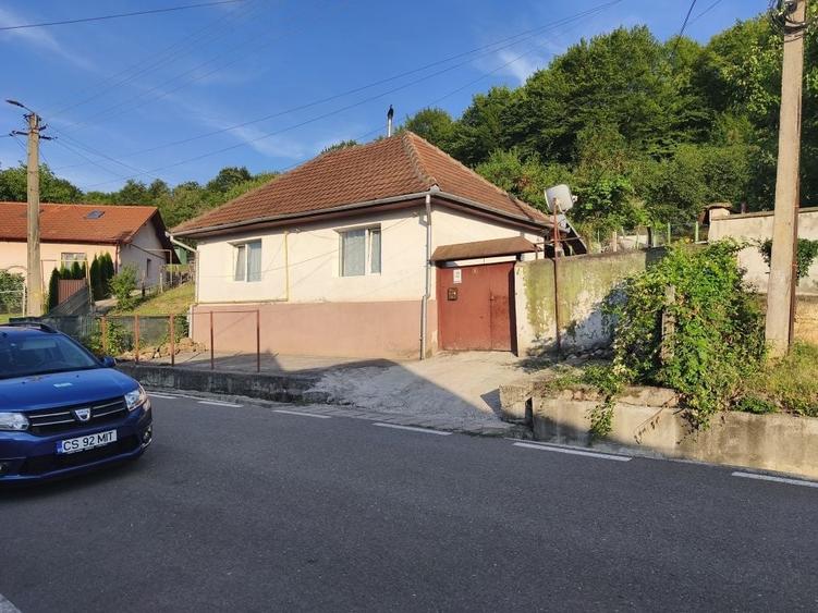 Casă cu 2 camere în Sud