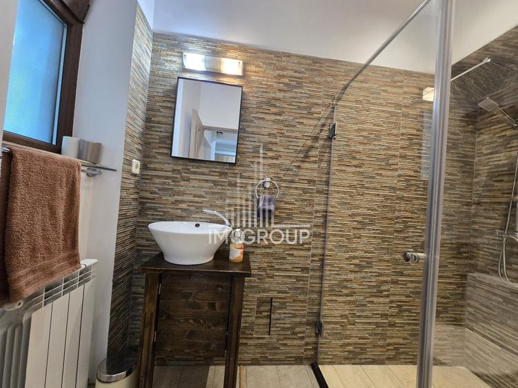 Apartament cu 2 camere semidecomandat, mobilat în Semicentral