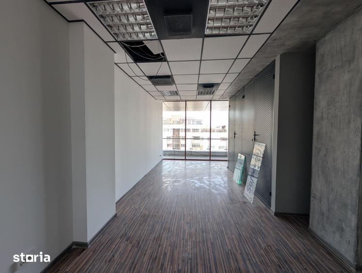 Spațiu comercial, de 140 mp, în Central