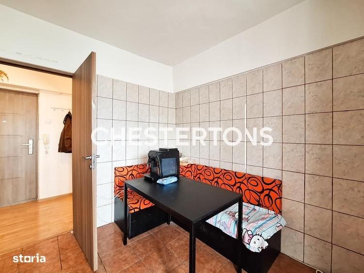 Apartament cu 2 camere decomandat în Moșilor
