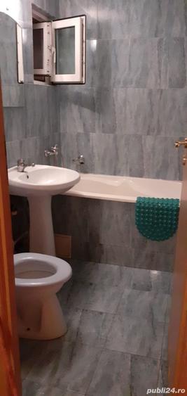 Apartament cu 2 camere decomandat în Boema