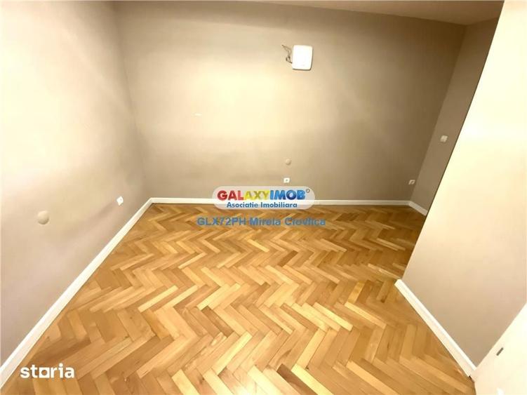 Casă cu 4 camere cu Teren 250 Mp în Central