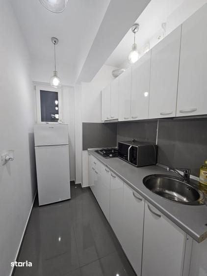 Apartament cu 2 camere decomandat în Centrul Civic