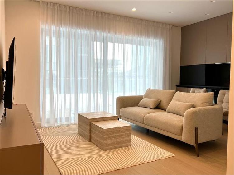 Apartament superb 2 camere - loc parcare inclus, terasa 60 mp - 1