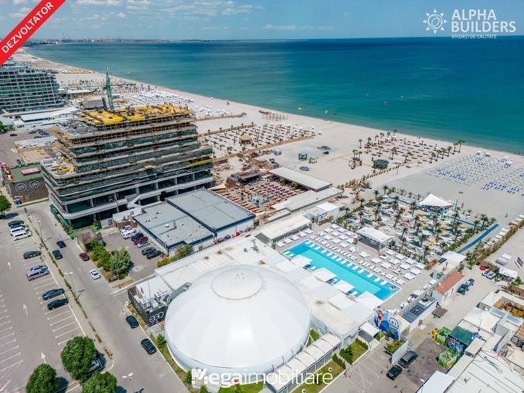 Penthouse cu 4 camere decomandat în Mamaia