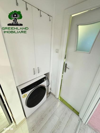 Apartament cu 2 camere decomandat în Nicolina