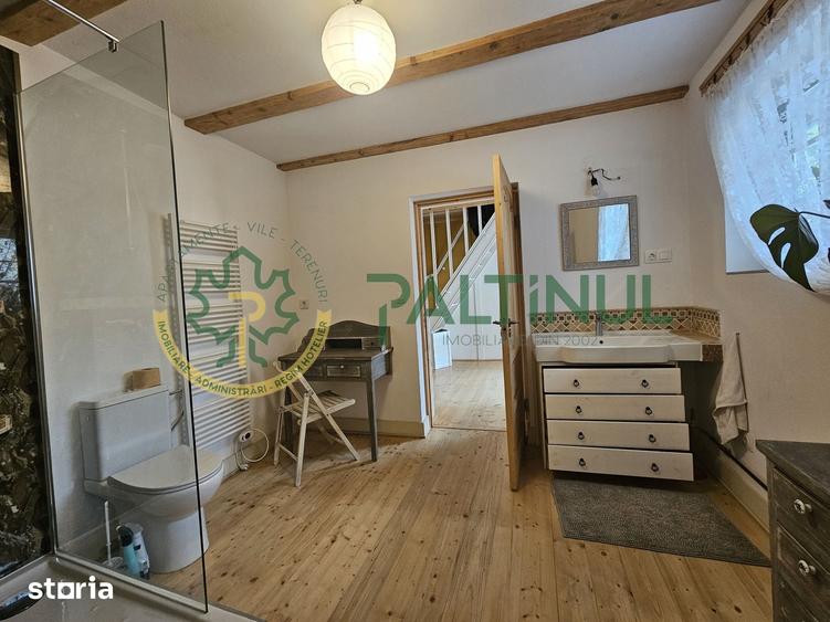 Casă cu 3 camere cu Teren 478 Mp în Central