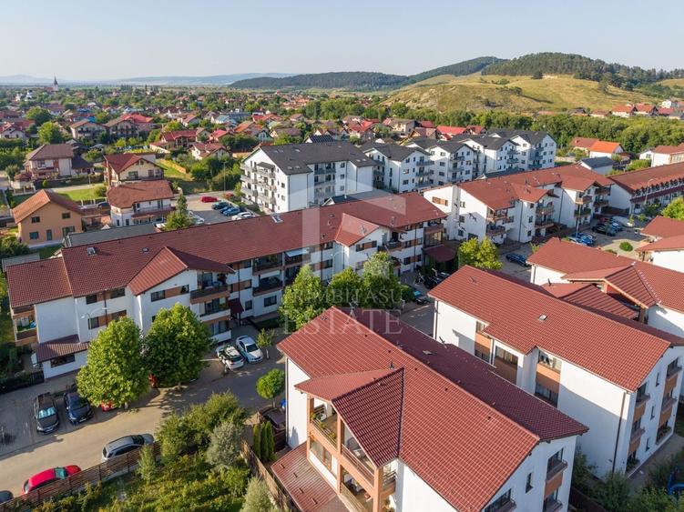 Apartament cu 2 camere decomandat, mobilat în Sânpetru