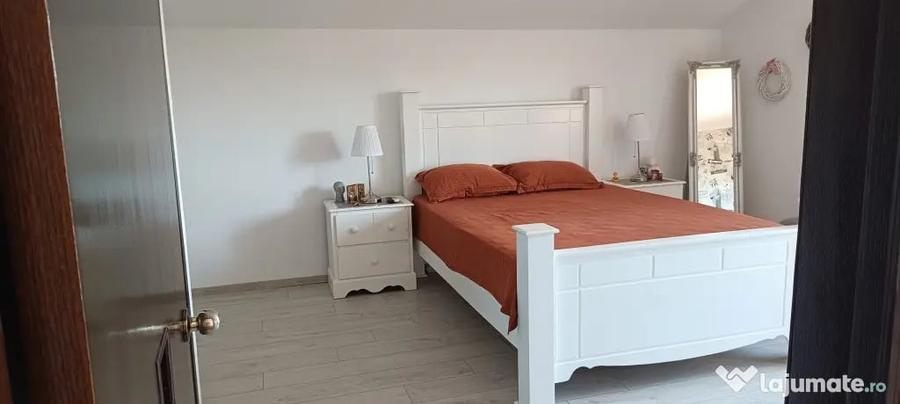 Casă cu 4 camere cu Teren 471 Mp în Agigea