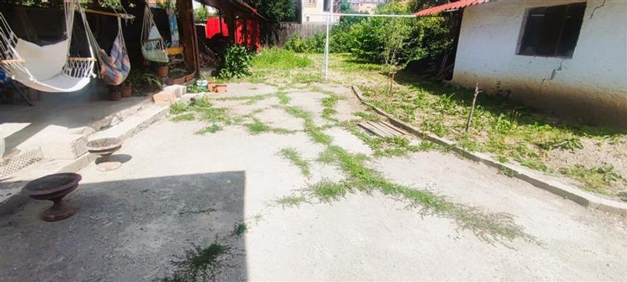 Casă individuală cu 3 camere cu Canalizare în Astra