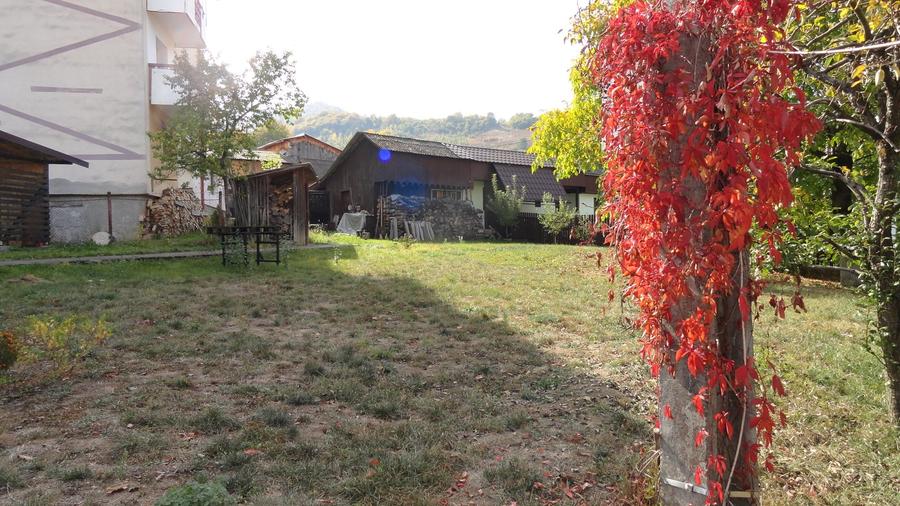Casă individuală cu 4 camere cu Teren 1168 Mp în Baia de Arieș
