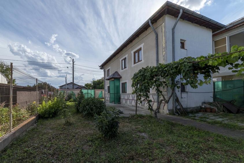 Casă individuală cu 3 camere cu Teren 2791 Mp în Tărtășești