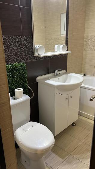 Apartament cu 3 camere decomandat în Obcini