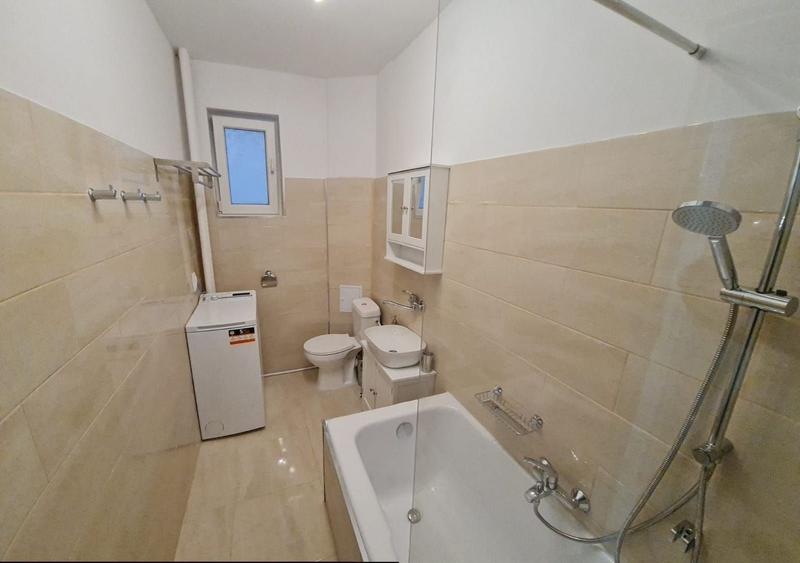 Apartament cu 2 camere semidecomandat, mobilat în Grivița