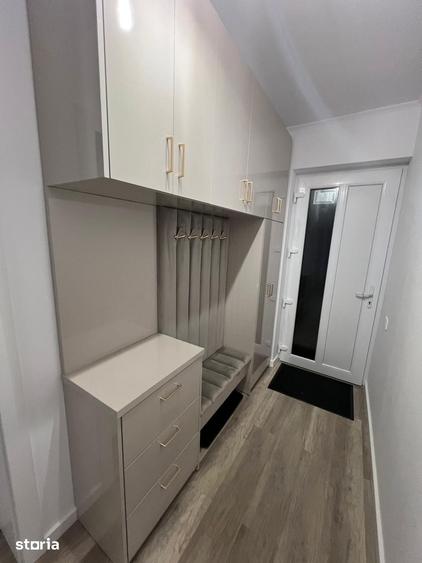Casă cu 4 camere cu Teren 296 Mp în Oșorhei