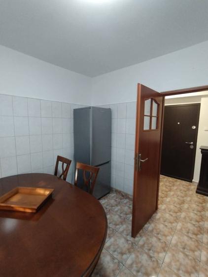 Apartament cu 2 camere decomandat în Tomis II