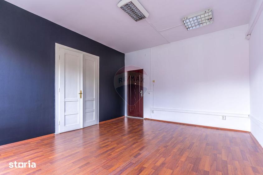 Spațiu comercial, de 84.4 mp, în Semicentral