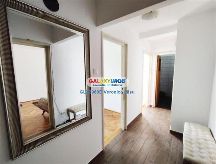 Apartament cu 3 camere decomandat, mobilat în Dristor