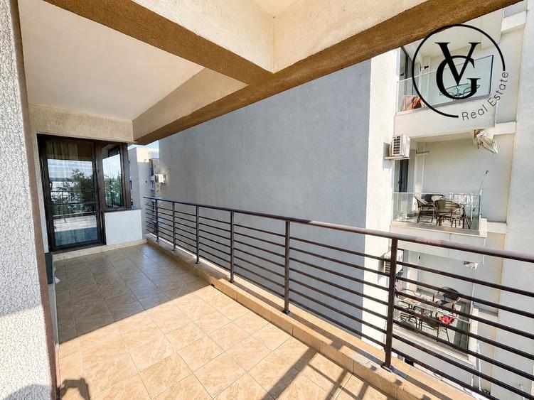 Apartament cu 3 camere semidecomandat, mobilat în Central