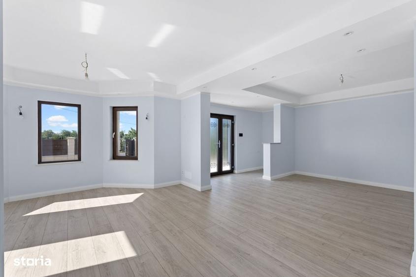 Casă cu 4 camere în Central