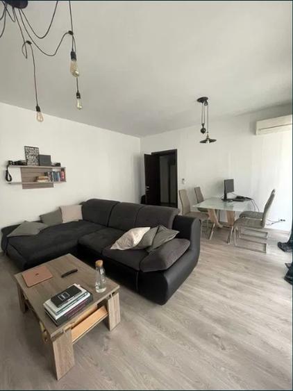 Apartament cu 2 camere, mobilat în Lacul Tei