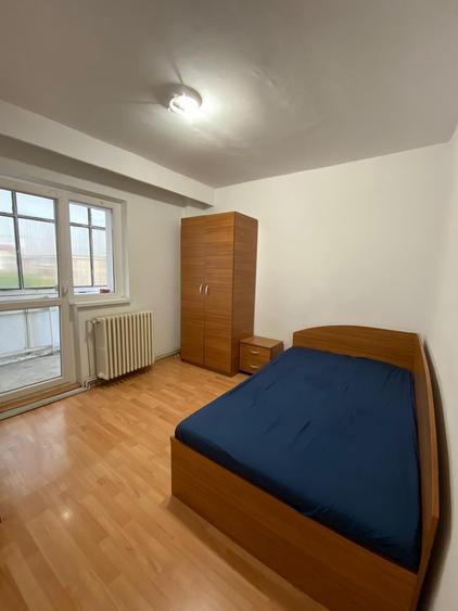 Apartament cu 4 camere decomandat în Mărăști