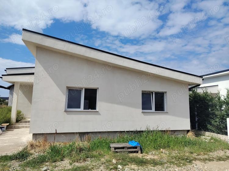 Casă cu 3 camere cu Teren 400 Mp în Oșorhei