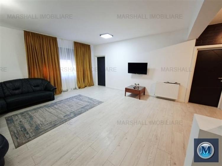 Apartament cu 3 camere decomandat în Sud