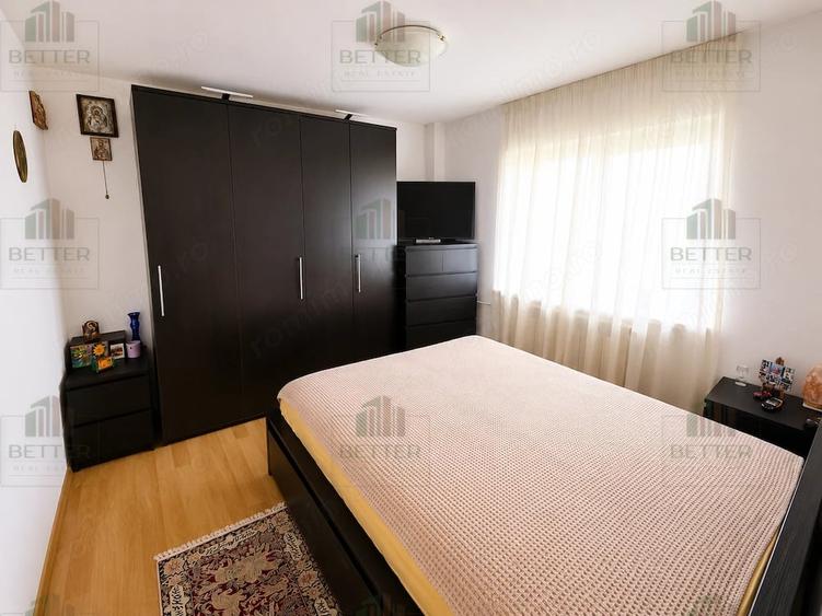 Apartament cu 3 camere decomandat în Tei