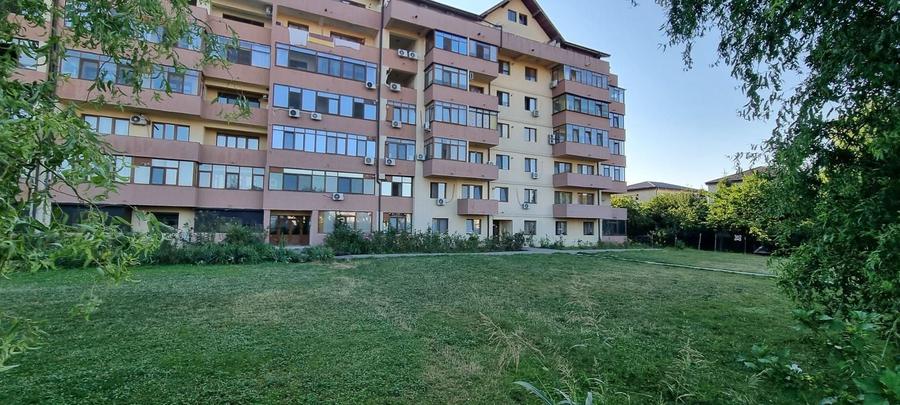 Apartament cu 3 camere decomandat, mobilat în Prelungirea Ghencea