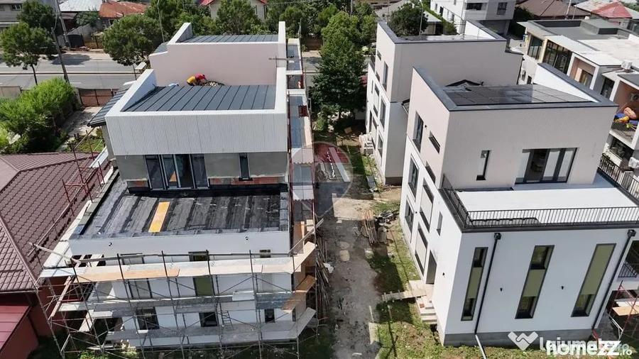 Casă cu 7 camere cu Teren 300 Mp în Ultracentral