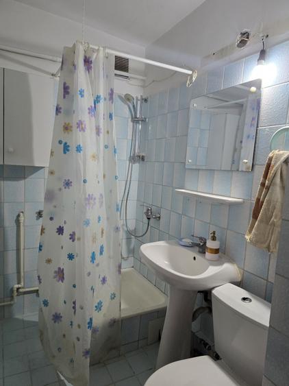 Garsonieră decomandată în Tăbăcărie