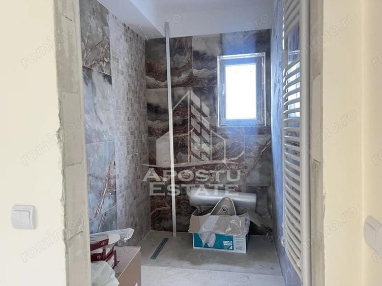 Casă cu 4 camere cu Teren 220 Mp în Giarmata